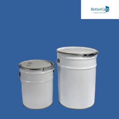 Cubo blanco de capa de soldadura de la pintura, cubo de 5 metales con el anillo de cerradura del hierro